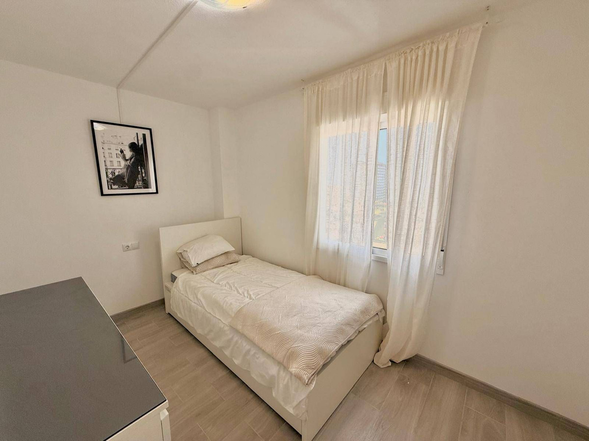 Middle Floor Apartment bilde 4