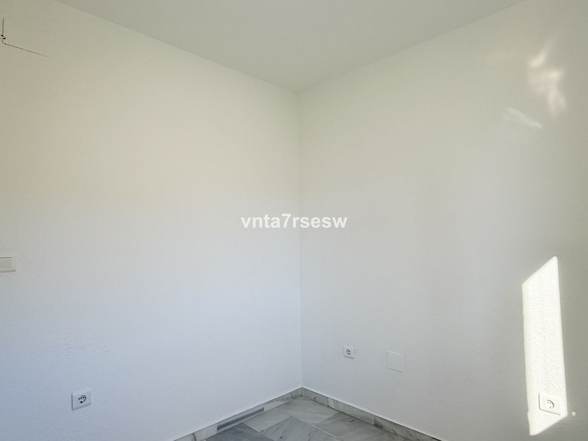 Middle Floor Apartment bilde 35