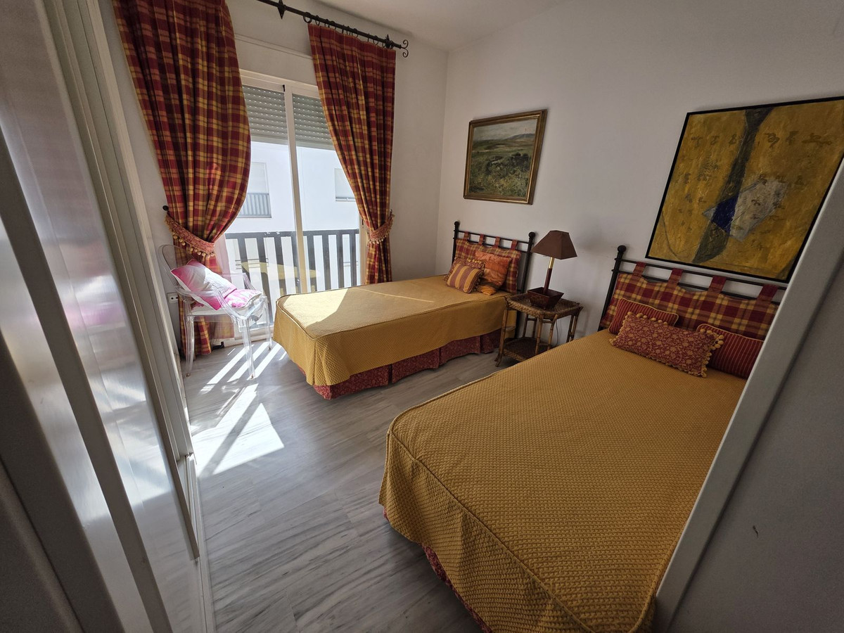 Middle Floor Apartment bilde 13