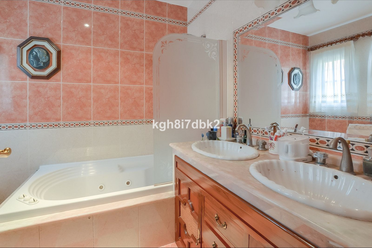 Detached Villa bilde 31