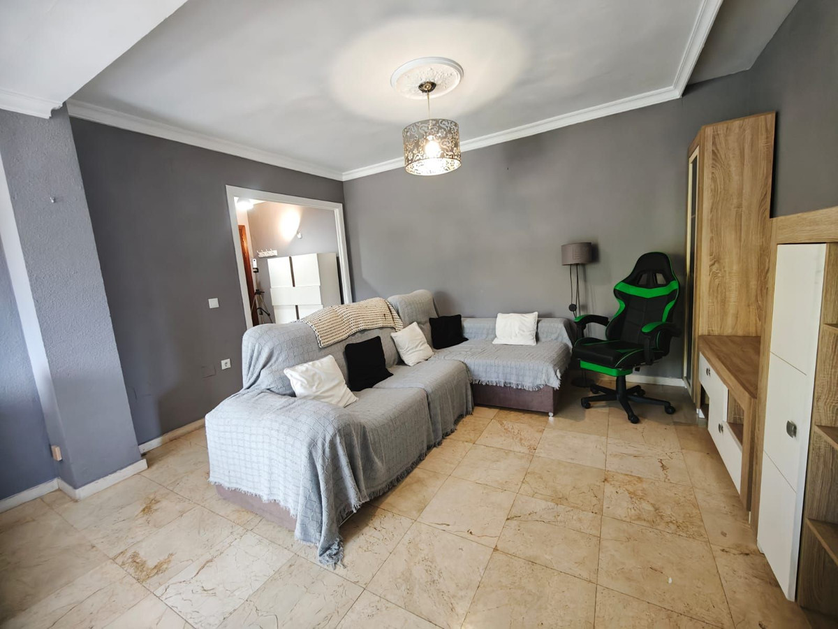Middle Floor Apartment bilde 2