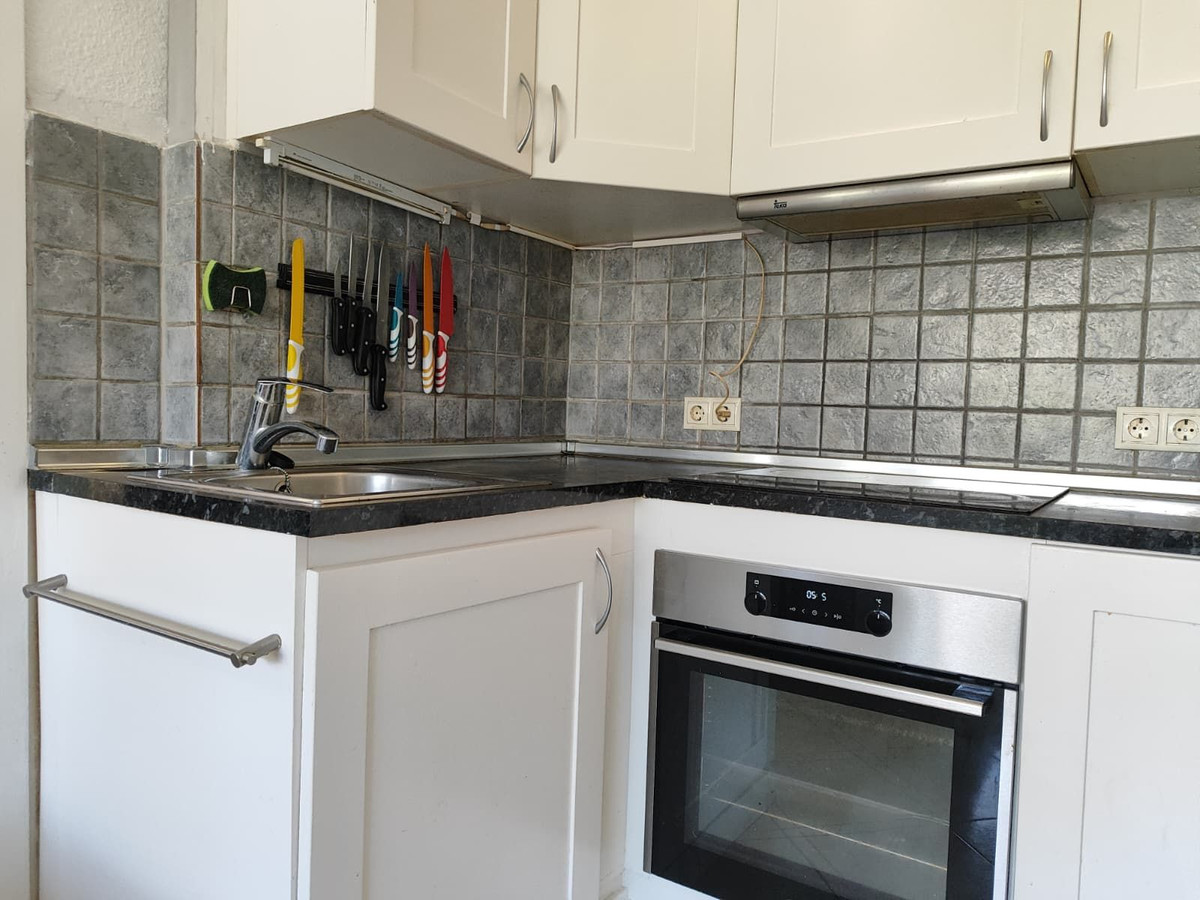 Middle Floor Apartment bilde 24