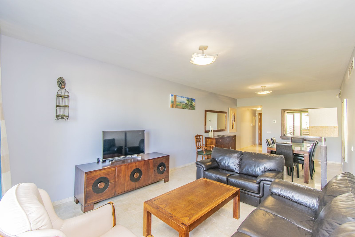 Middle Floor Apartment bilde 3