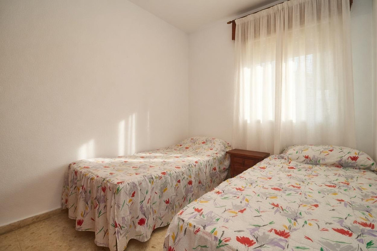 Middle Floor Apartment bilde 23