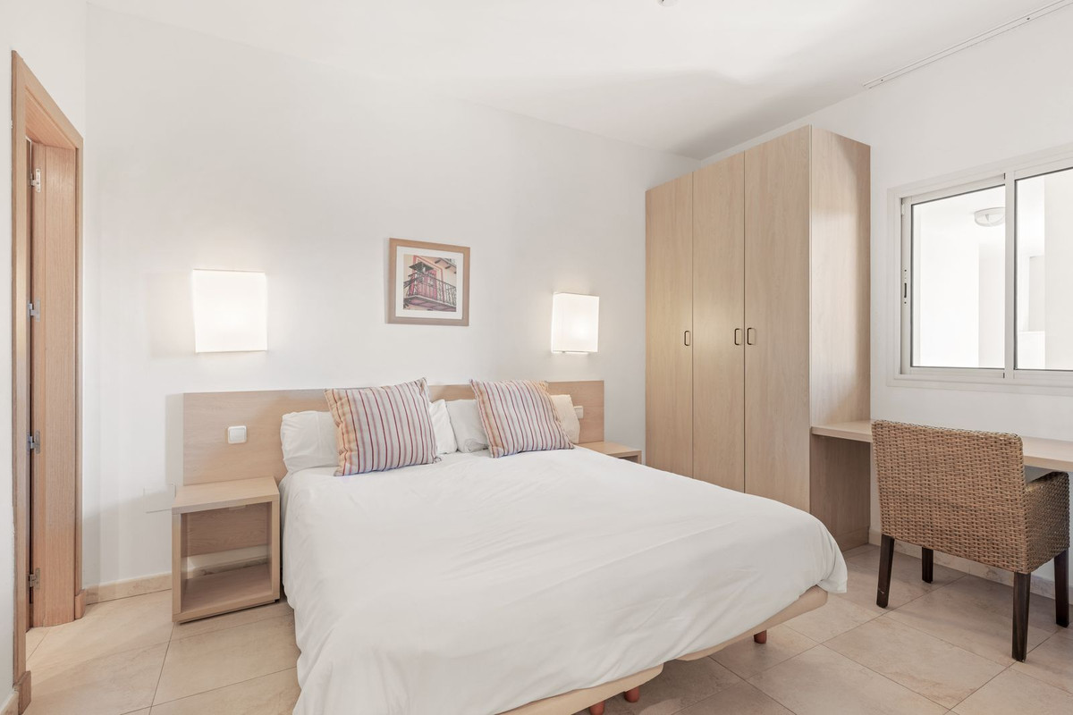 Middle Floor Apartment bilde 9