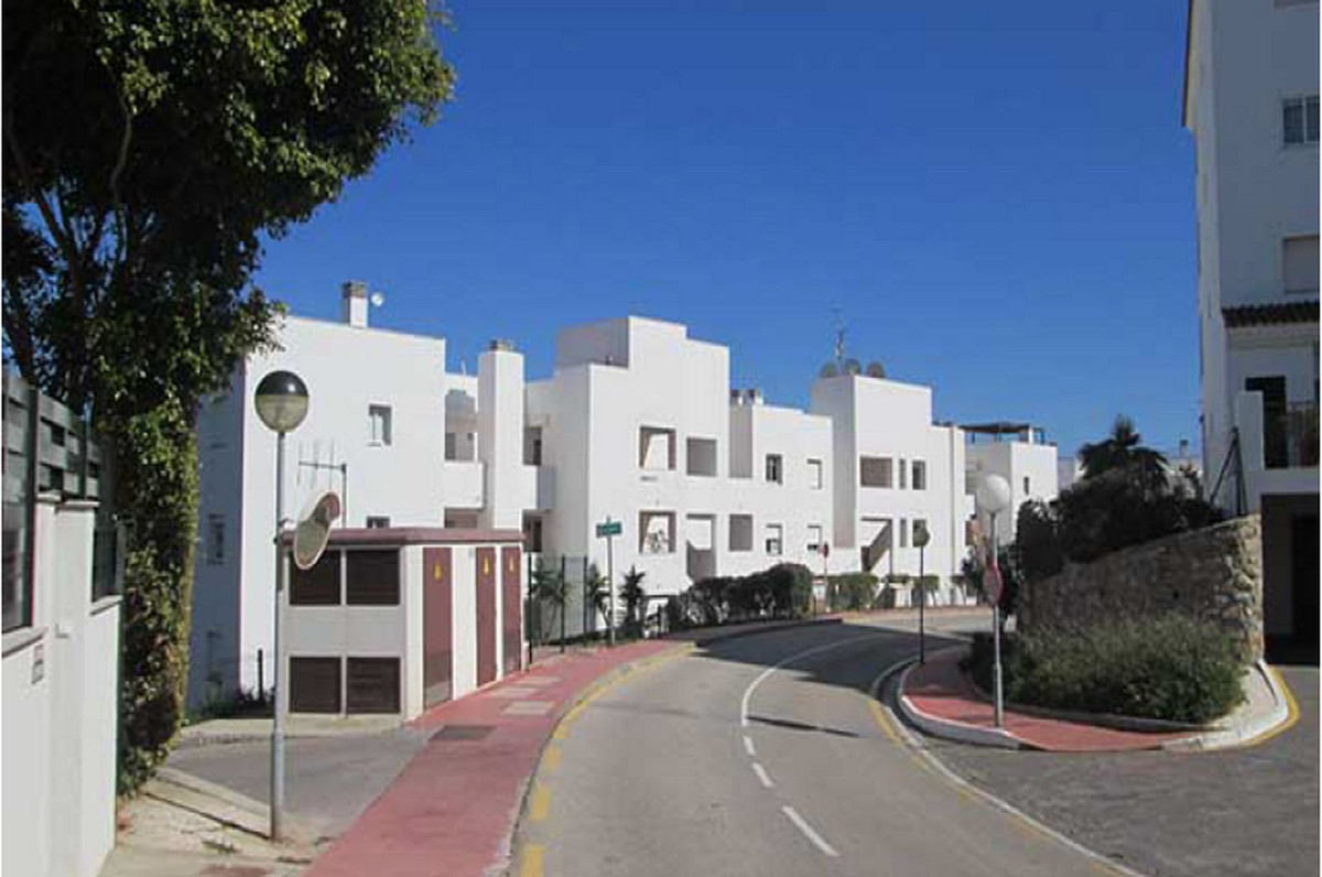 Middle Floor Apartment bilde 2