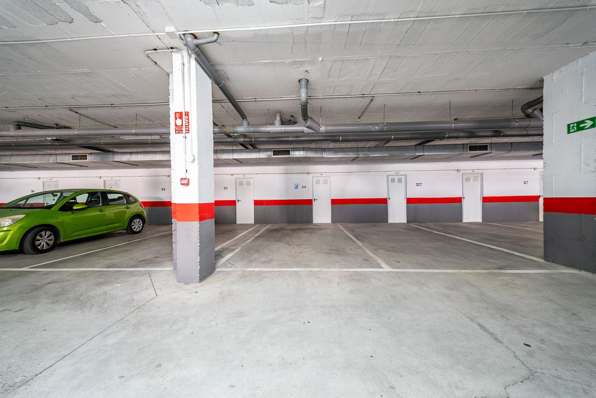 Middle Floor Apartment bilde 23