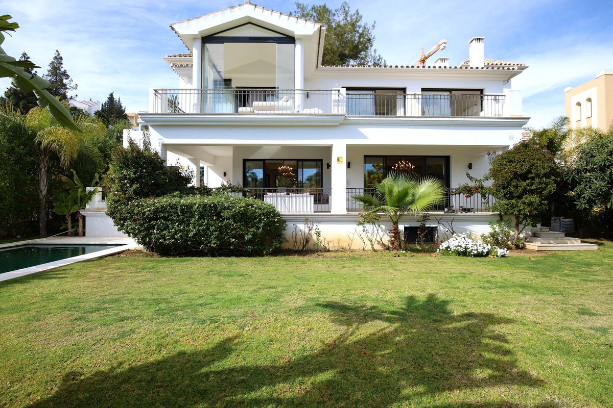 Detached Villa bilde 4