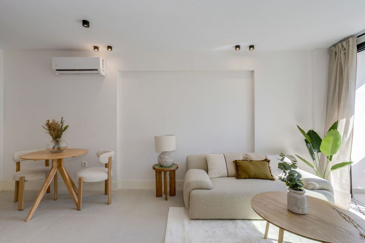 Middle Floor Apartment bilde 3