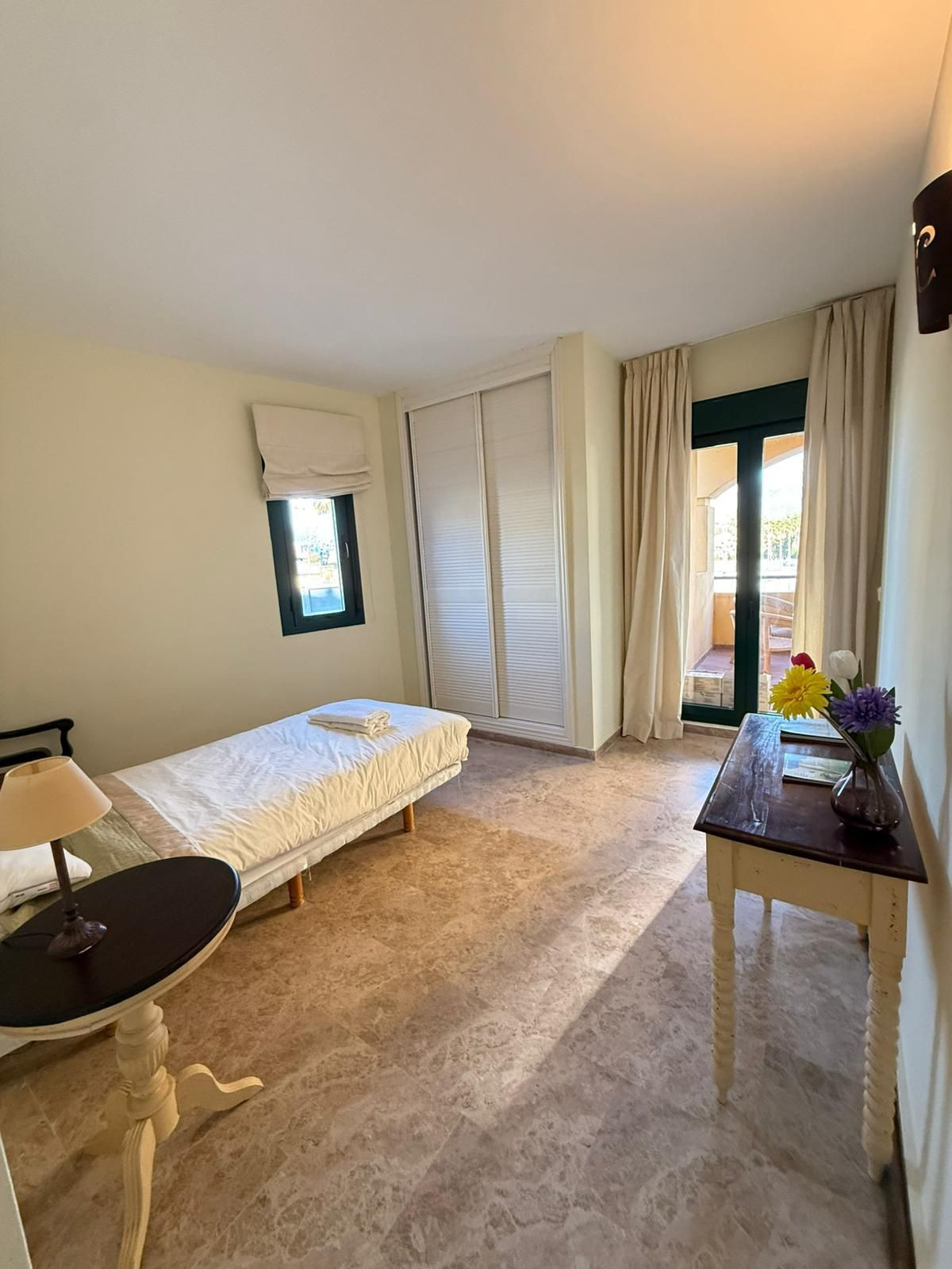 Middle Floor Apartment bilde 3