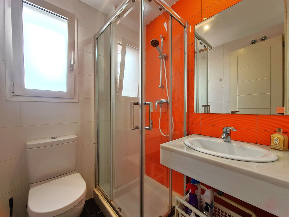 Middle Floor Apartment bilde 7