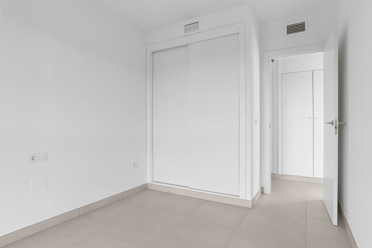 Ground Floor Apartment bilde 12