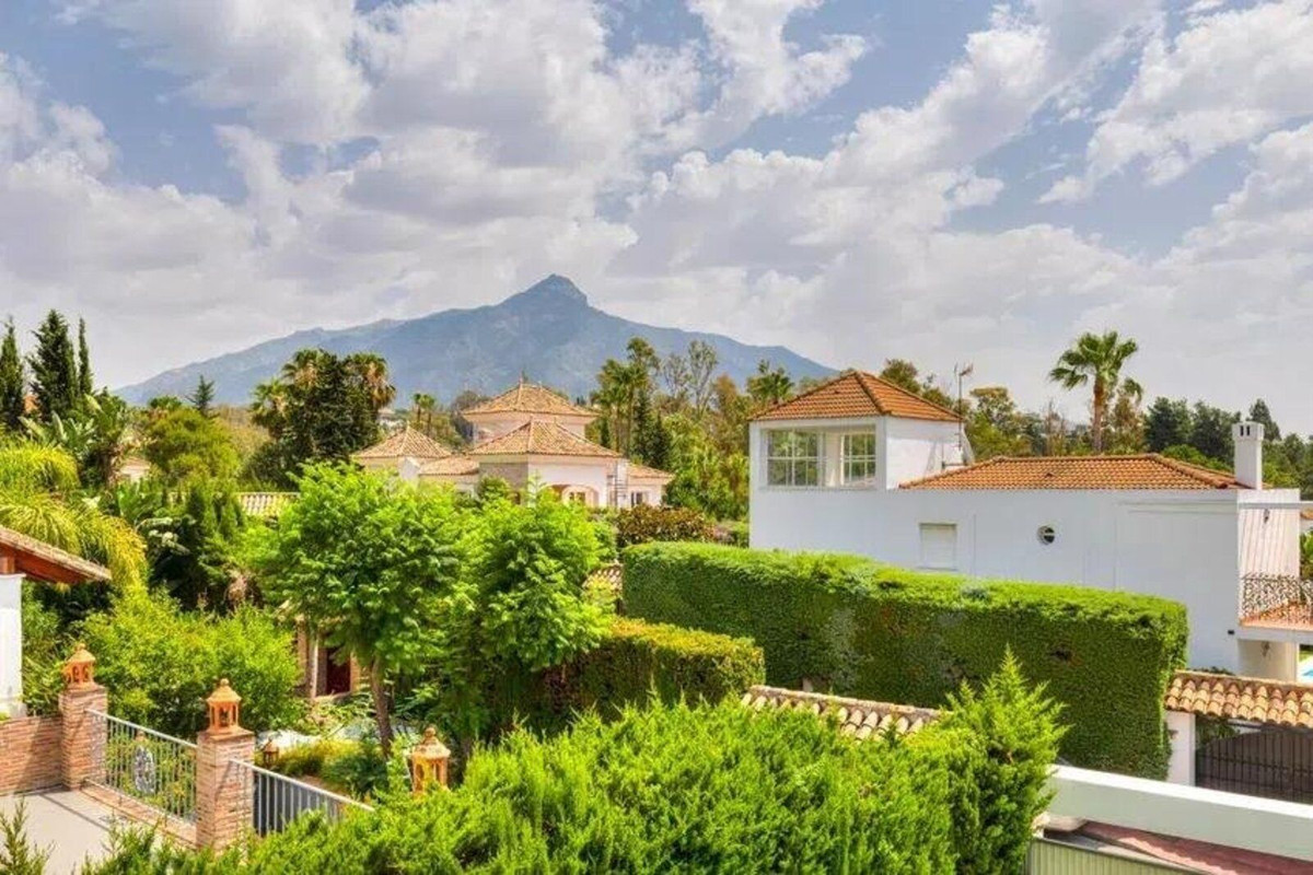 Detached Villa bilde 17