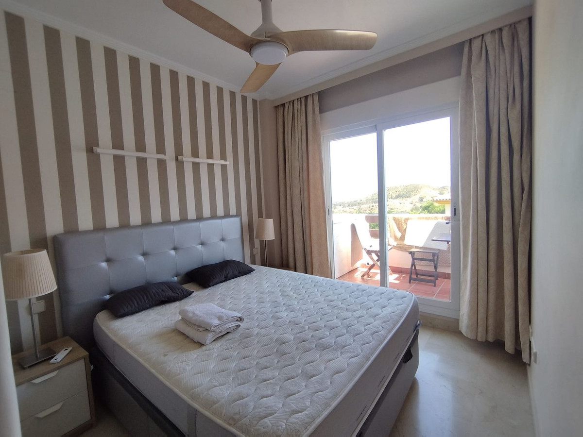 Middle Floor Apartment bilde 11