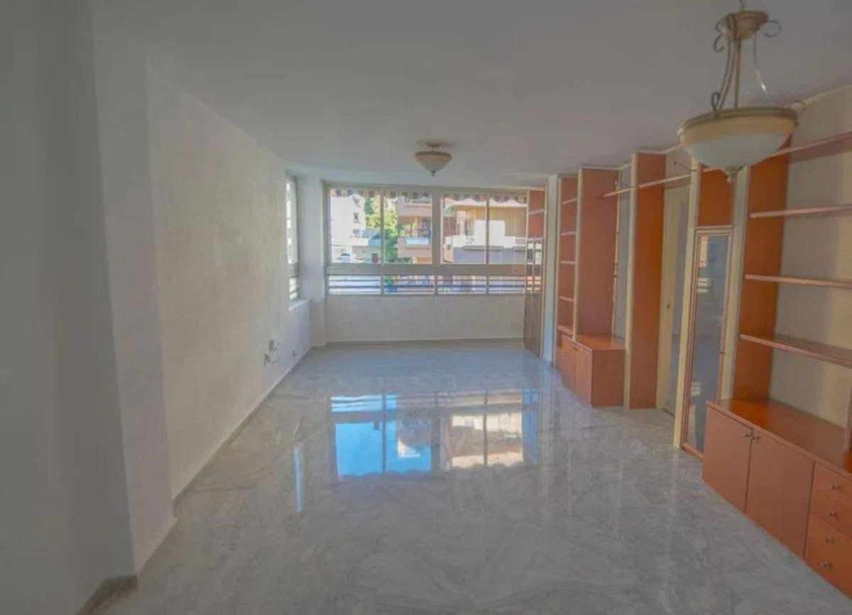 Middle Floor Apartment bilde 2