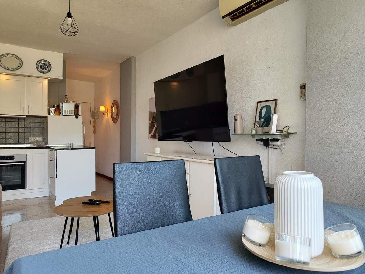 Middle Floor Apartment bilde 7