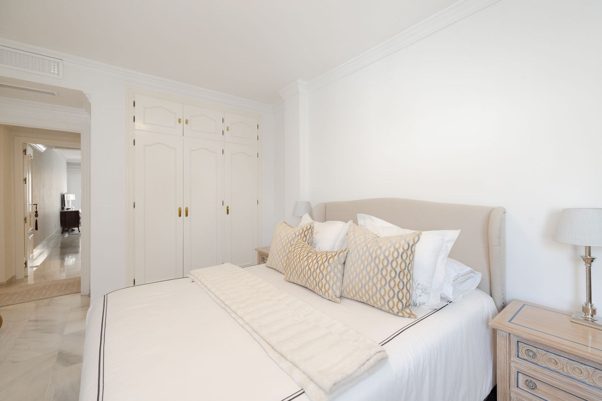 Middle Floor Apartment bilde 12