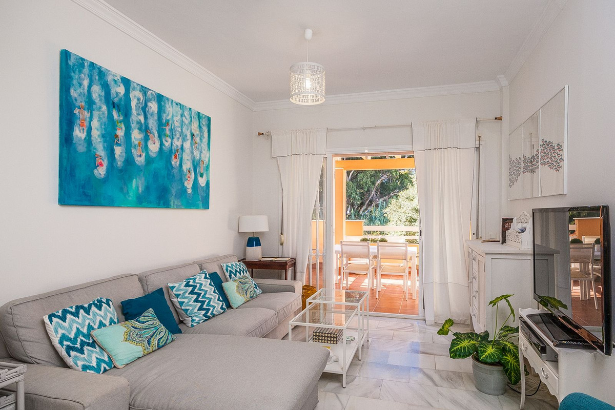 Middle Floor Apartment bilde 7