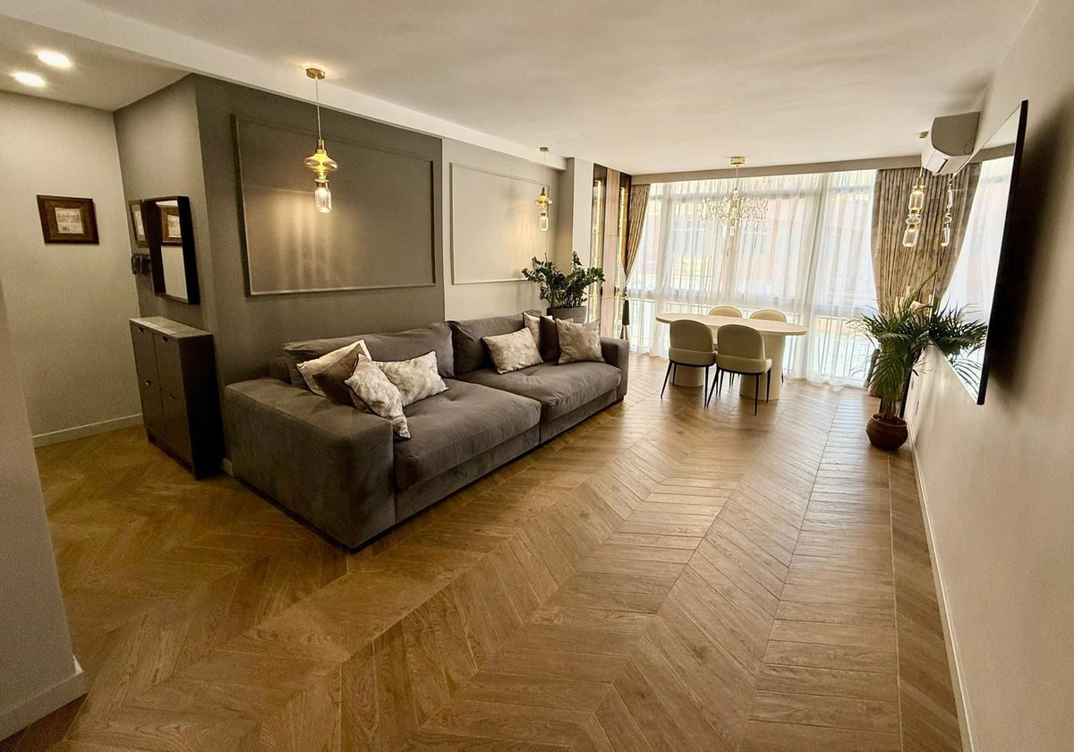Middle Floor Apartment bilde 1
