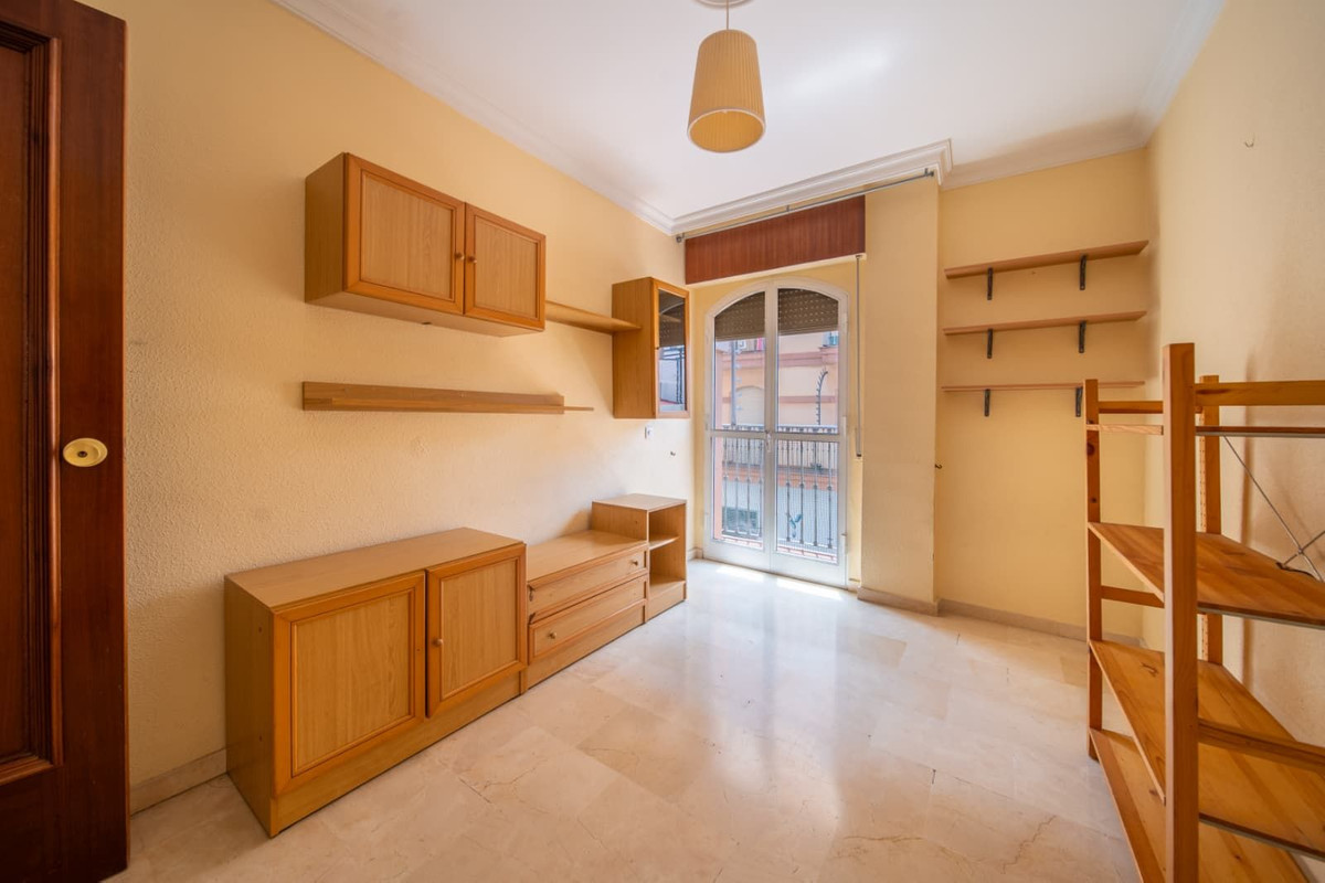 Middle Floor Apartment bilde 6
