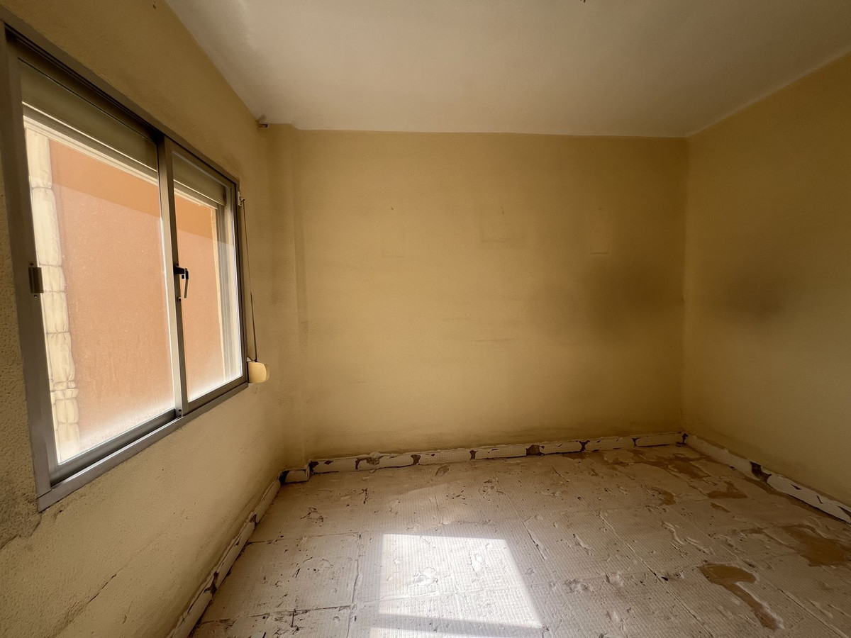 Middle Floor Apartment bilde 11
