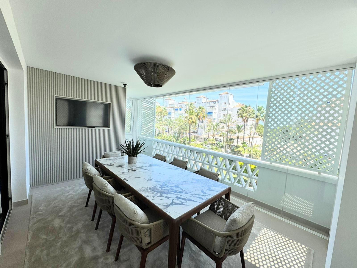 Middle Floor Apartment bilde 2