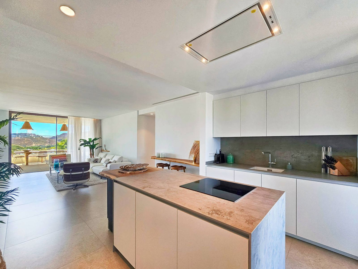 Middle Floor Apartment bilde 3