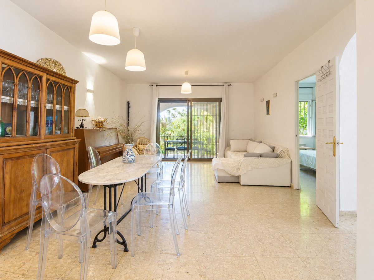 Detached Villa bilde 3