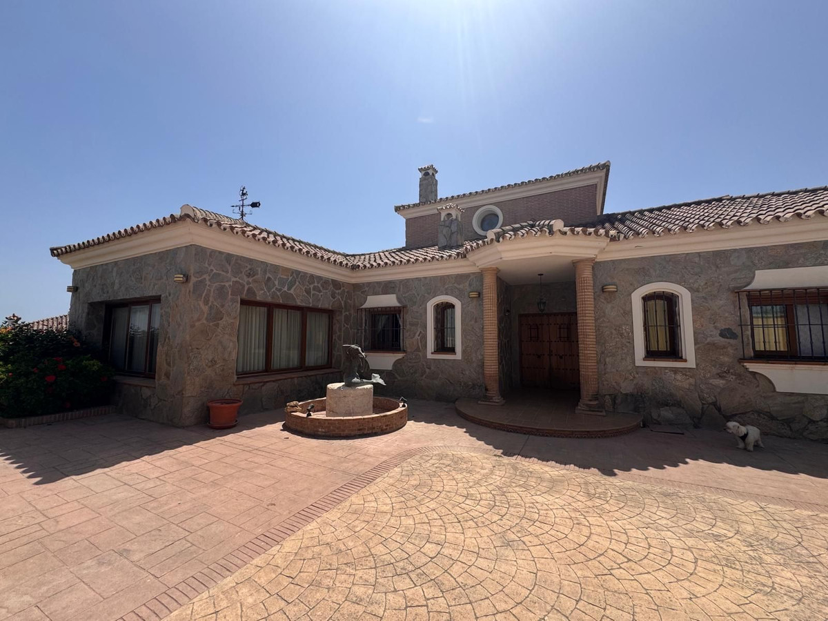 Detached Villa bilde 2