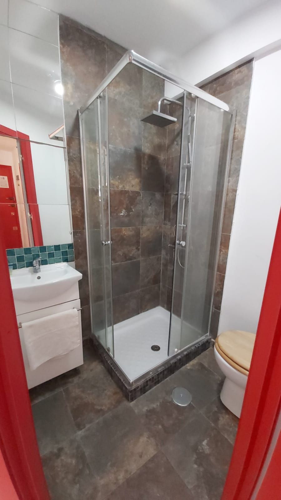 Middle Floor Apartment bilde 7