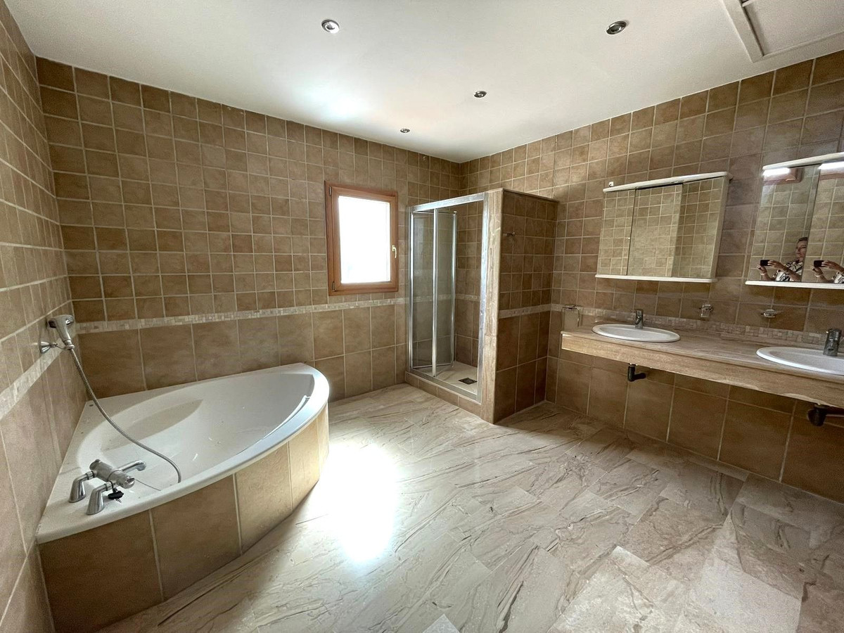 Detached Villa bilde 22