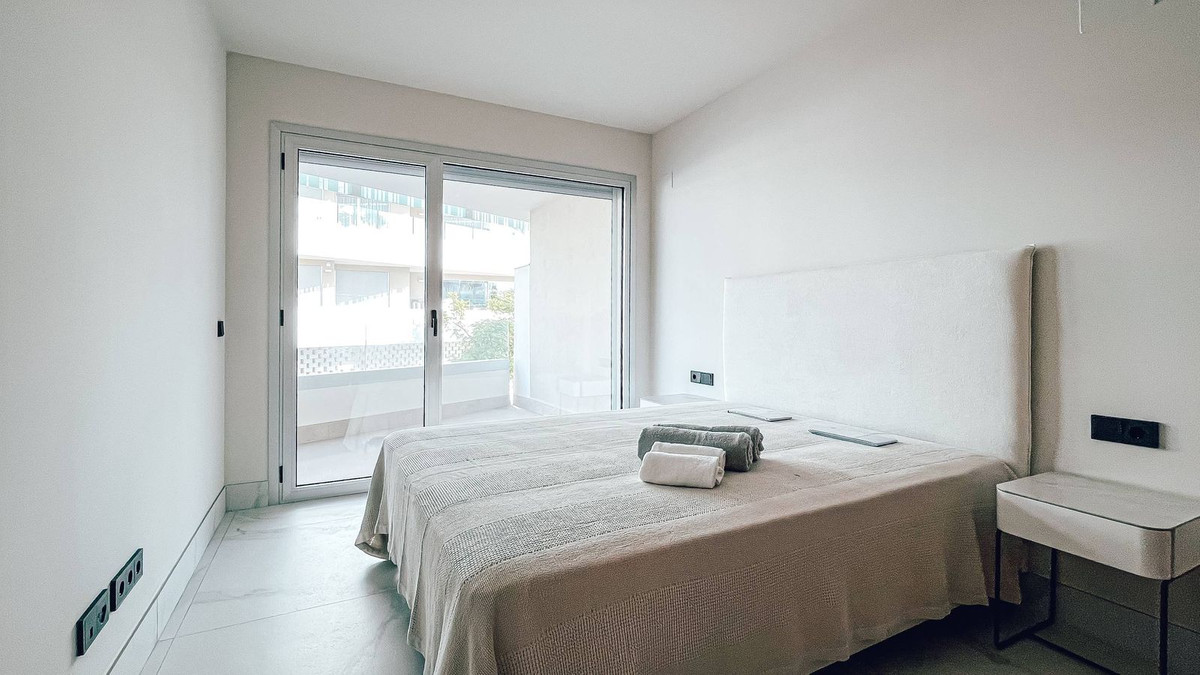 Middle Floor Apartment bilde 18