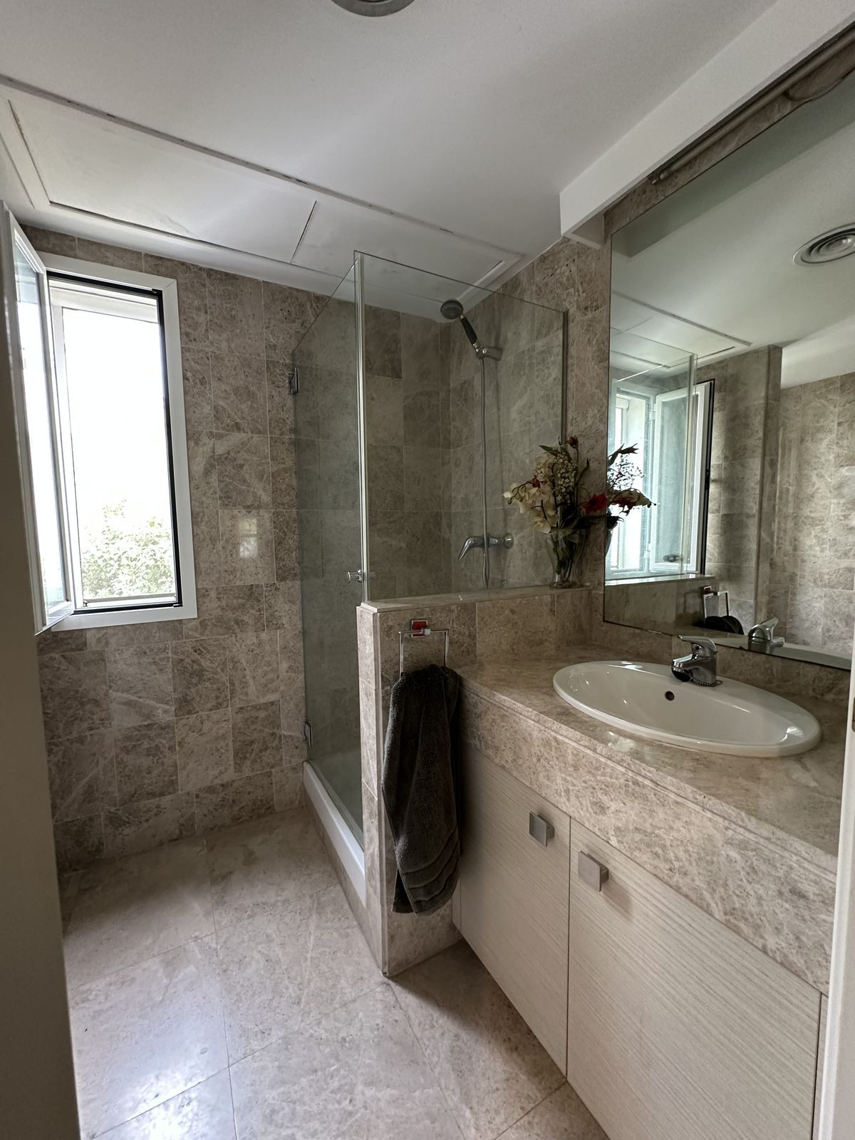 Middle Floor Apartment bilde 13