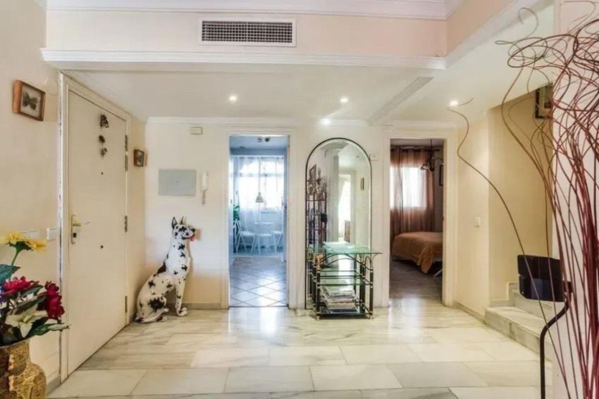 Middle Floor Apartment bilde 2