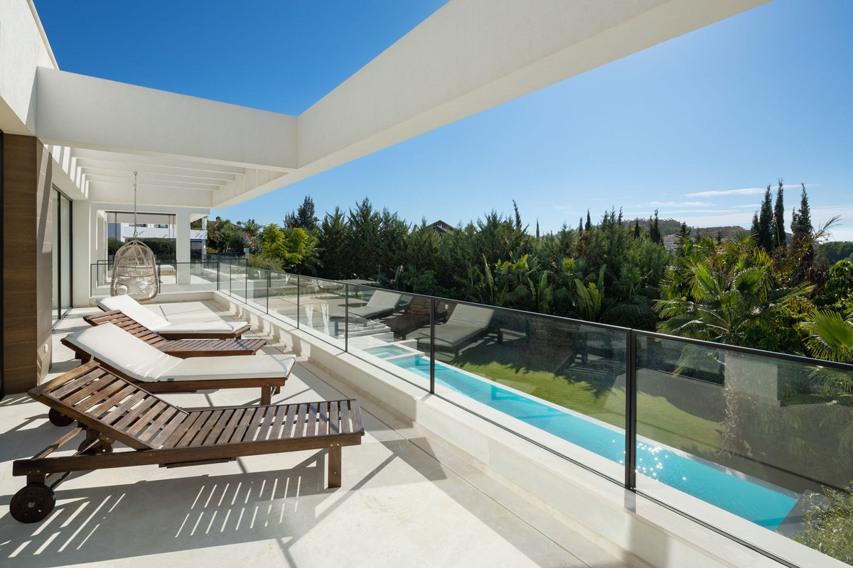 Detached Villa bilde 3