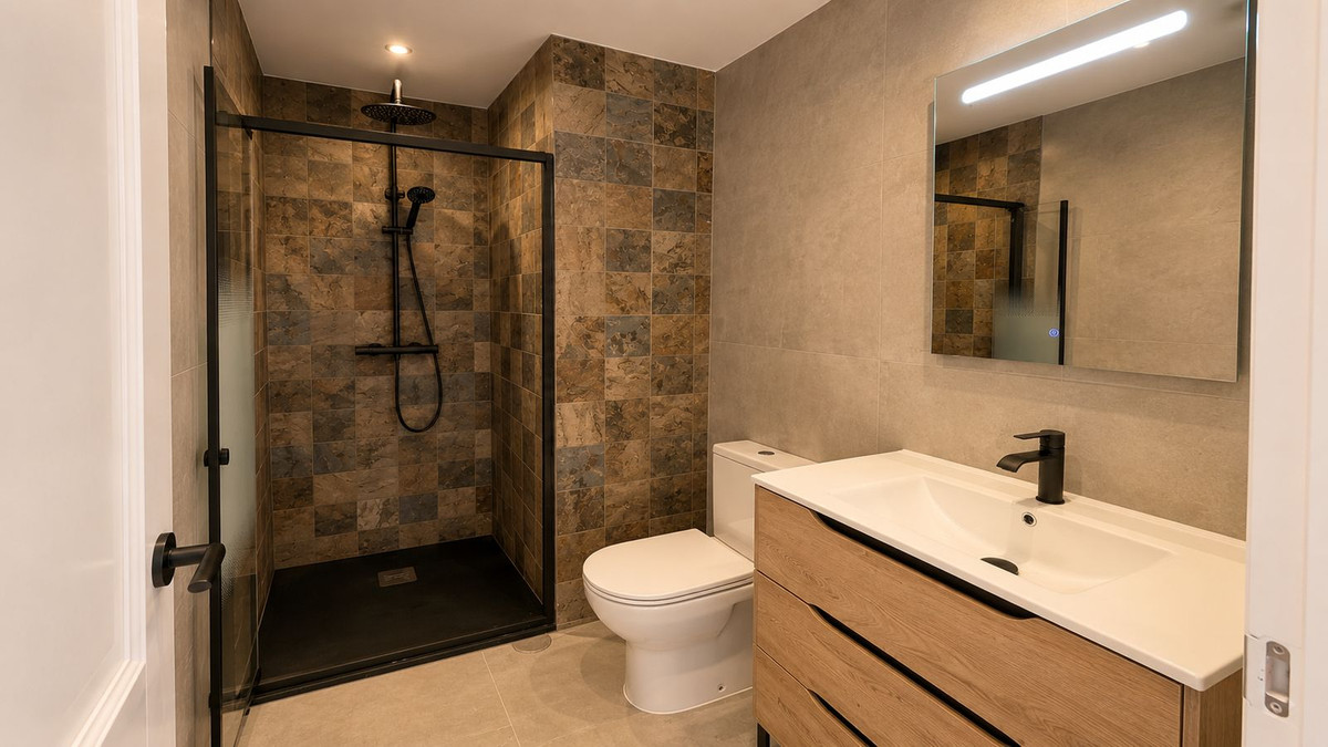 Middle Floor Apartment bilde 4