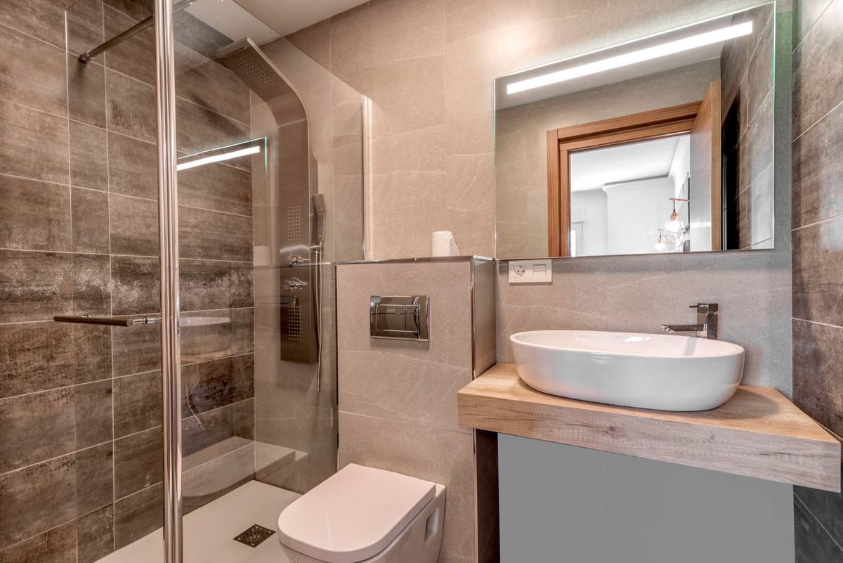 Middle Floor Apartment bilde 8