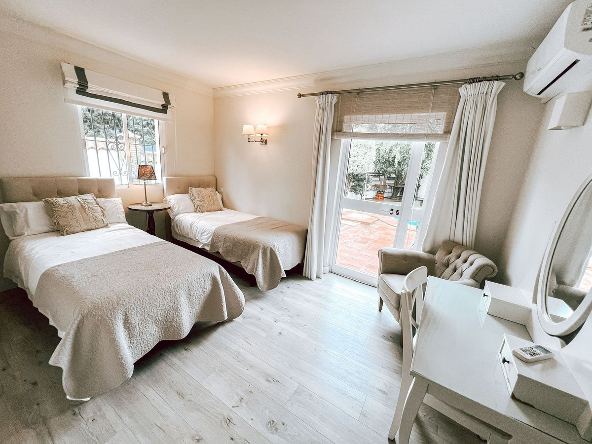 Detached Villa bilde 15