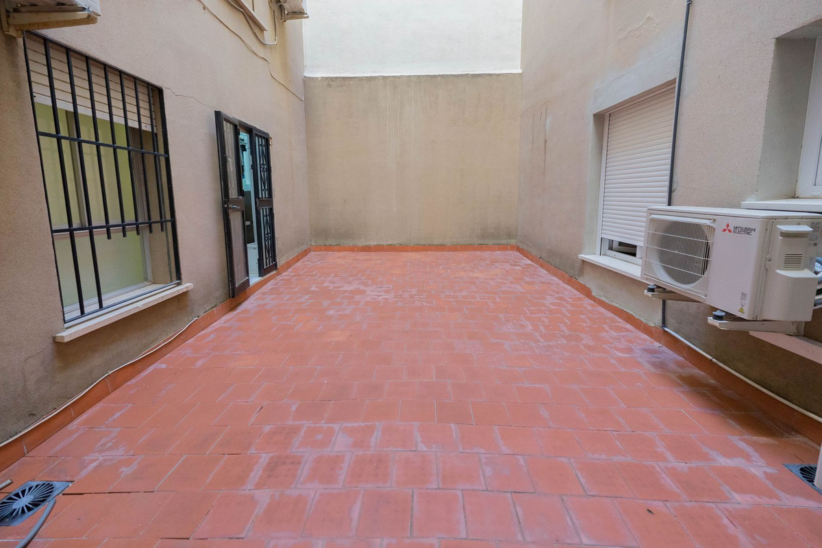 Middle Floor Apartment bilde 13