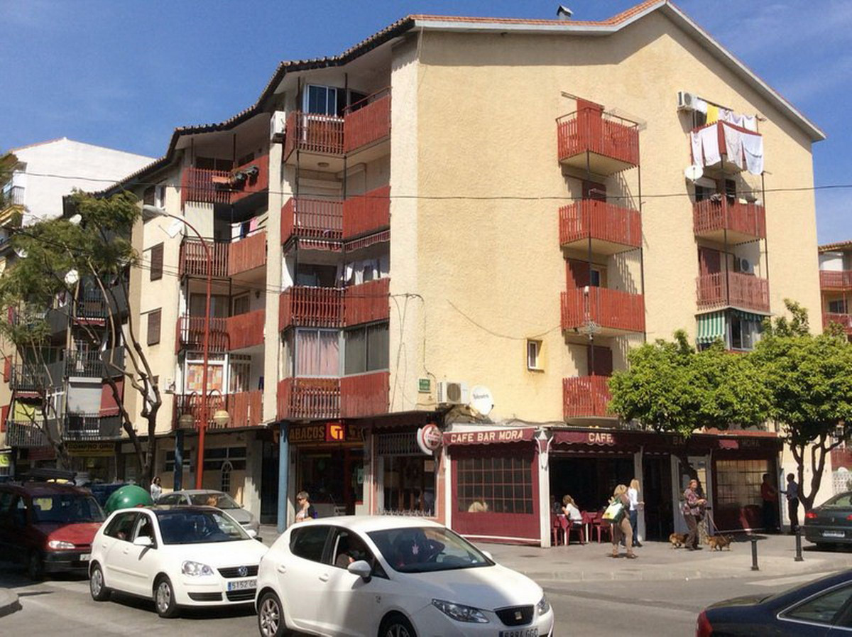Middle Floor Apartment bilde 8