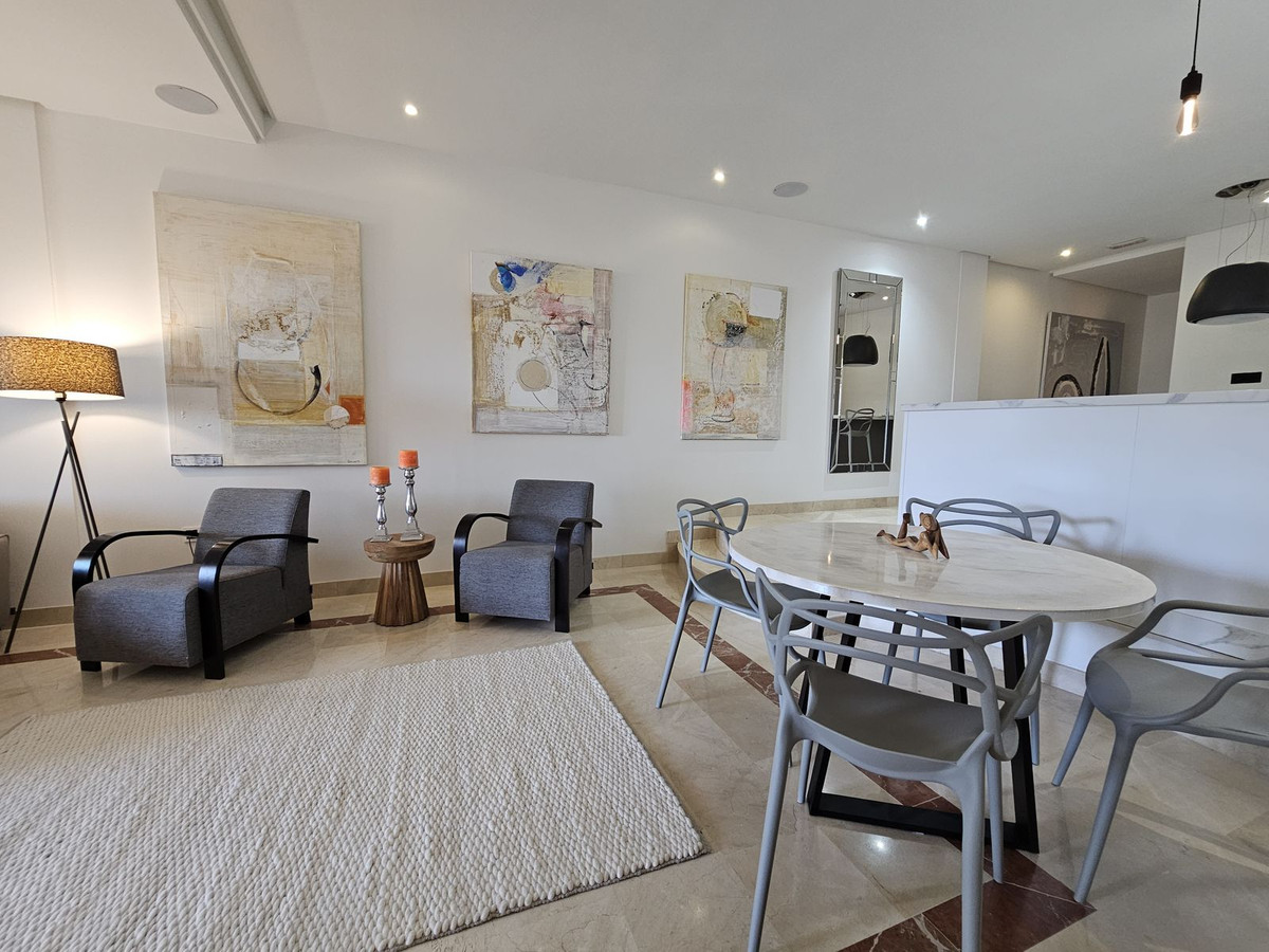 Middle Floor Apartment bilde 7