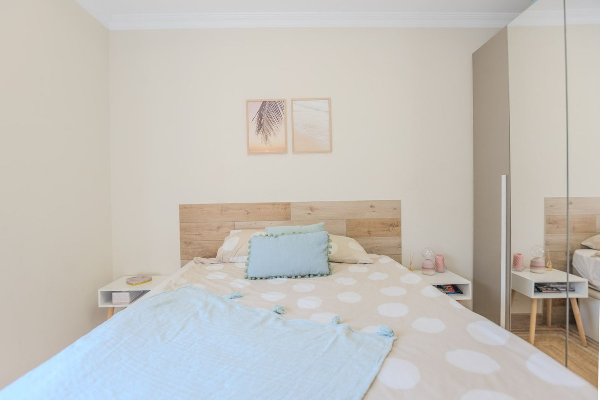 Middle Floor Apartment bilde 15