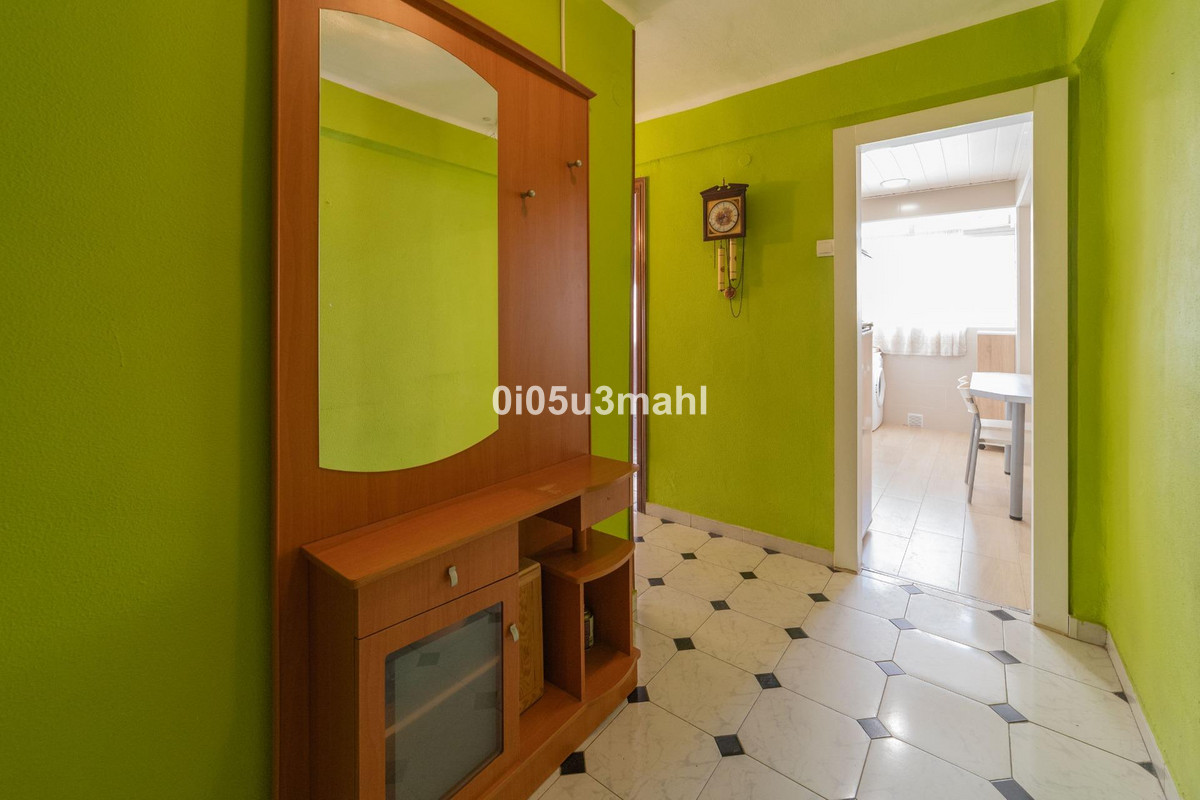 Middle Floor Apartment bilde 46
