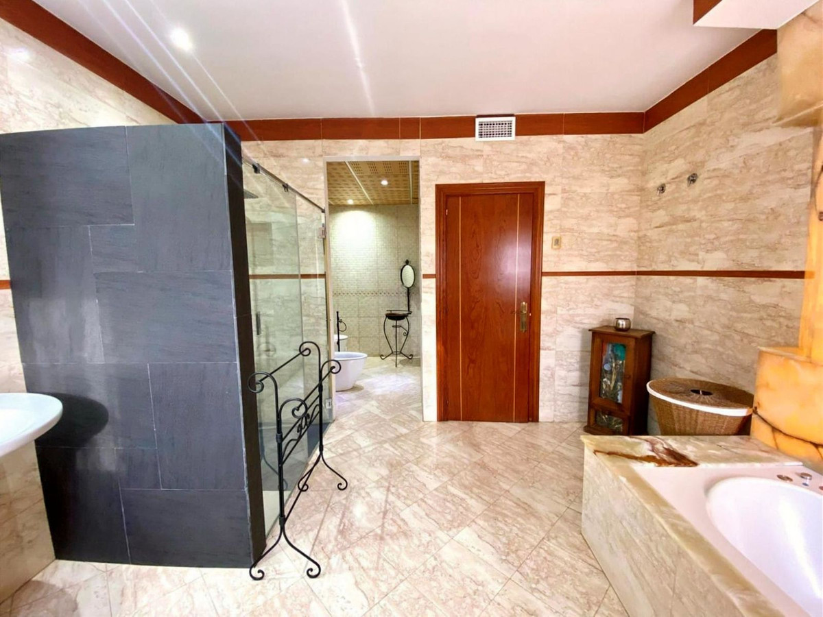 Detached Villa bilde 50