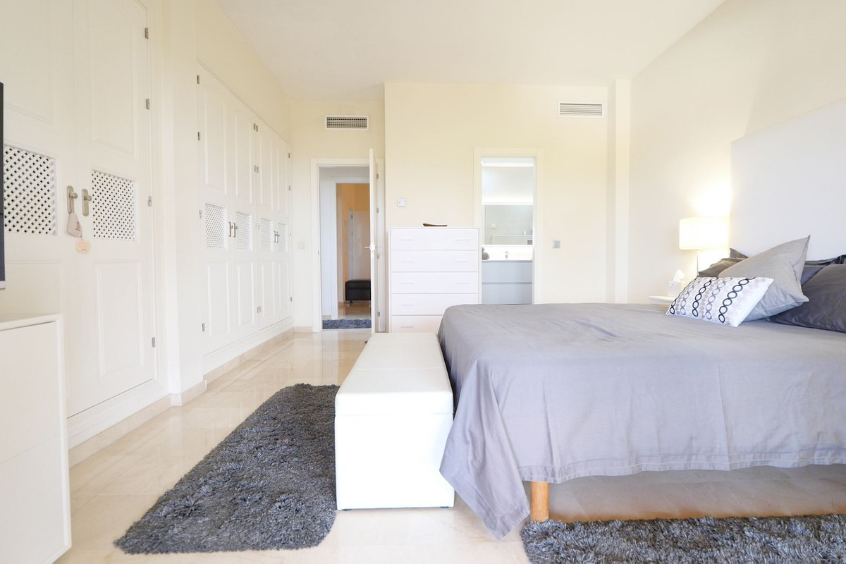 Middle Floor Apartment bilde 11