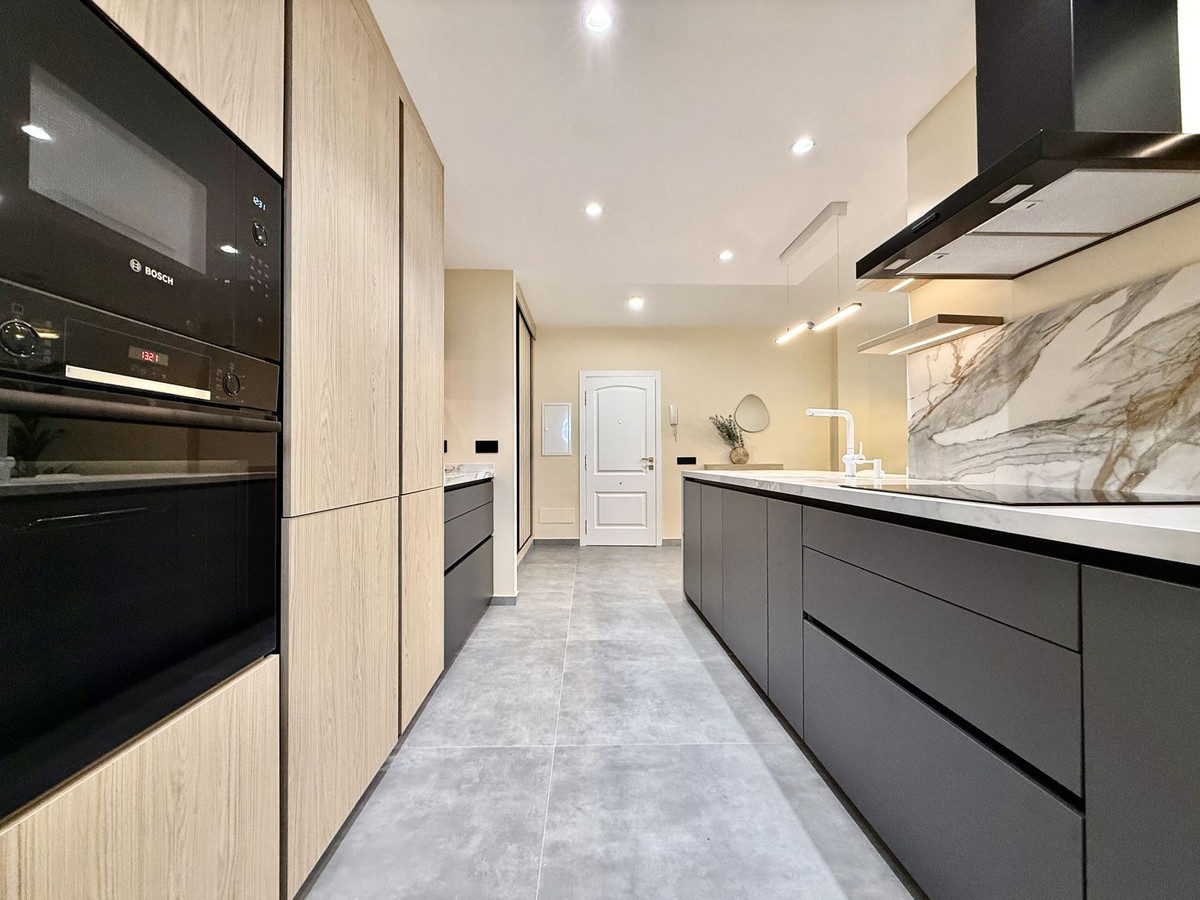 Middle Floor Apartment bilde 3
