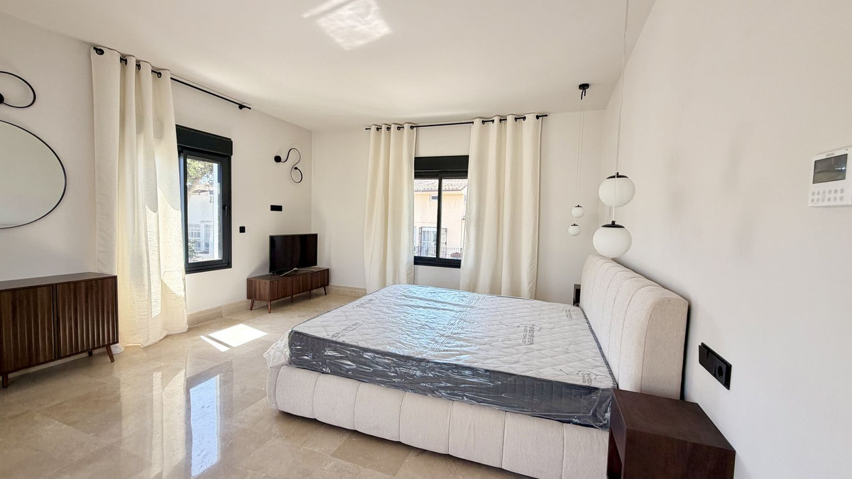 Detached Villa bilde 16