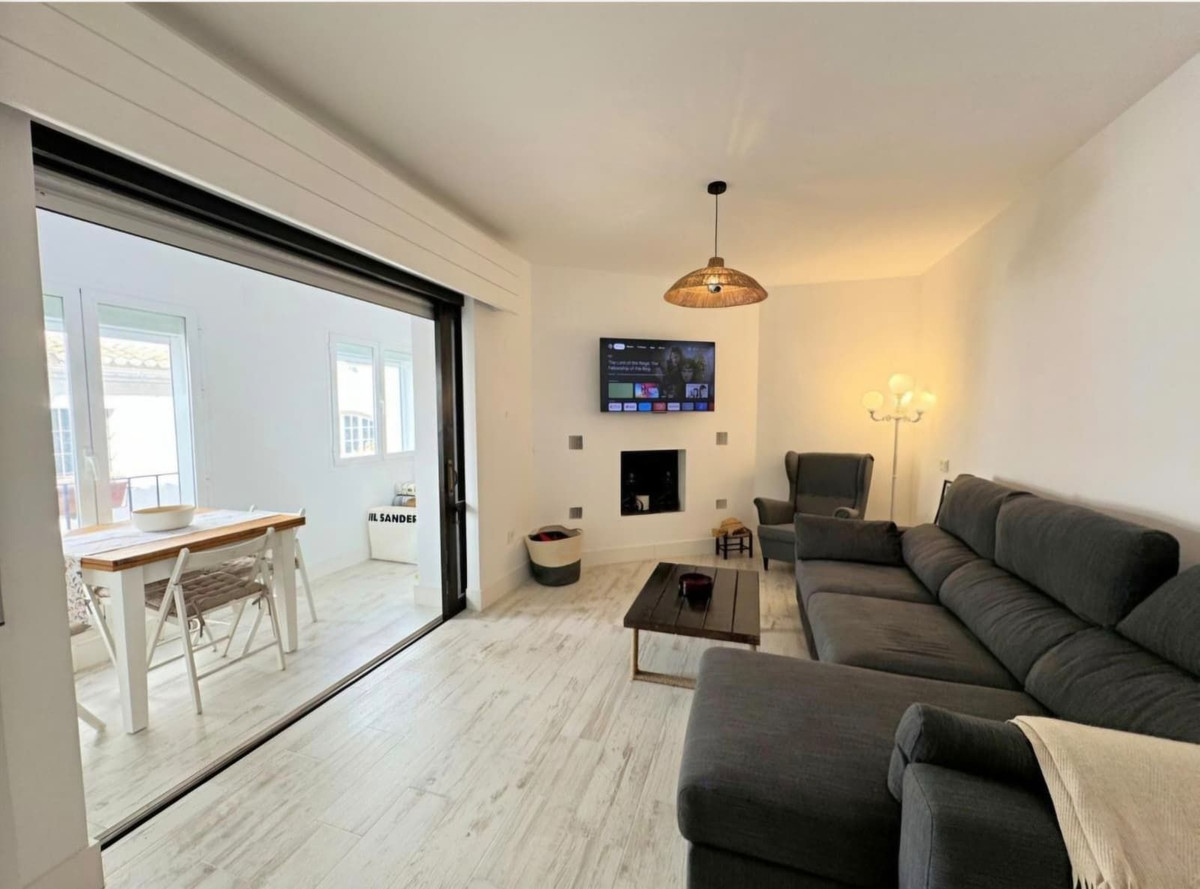 Middle Floor Apartment bilde 3