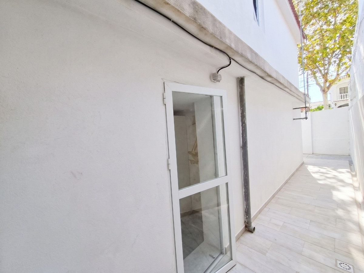 Detached Villa bilde 36