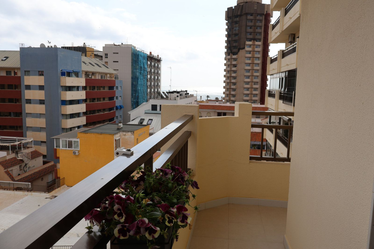 Middle Floor Apartment bilde 3
